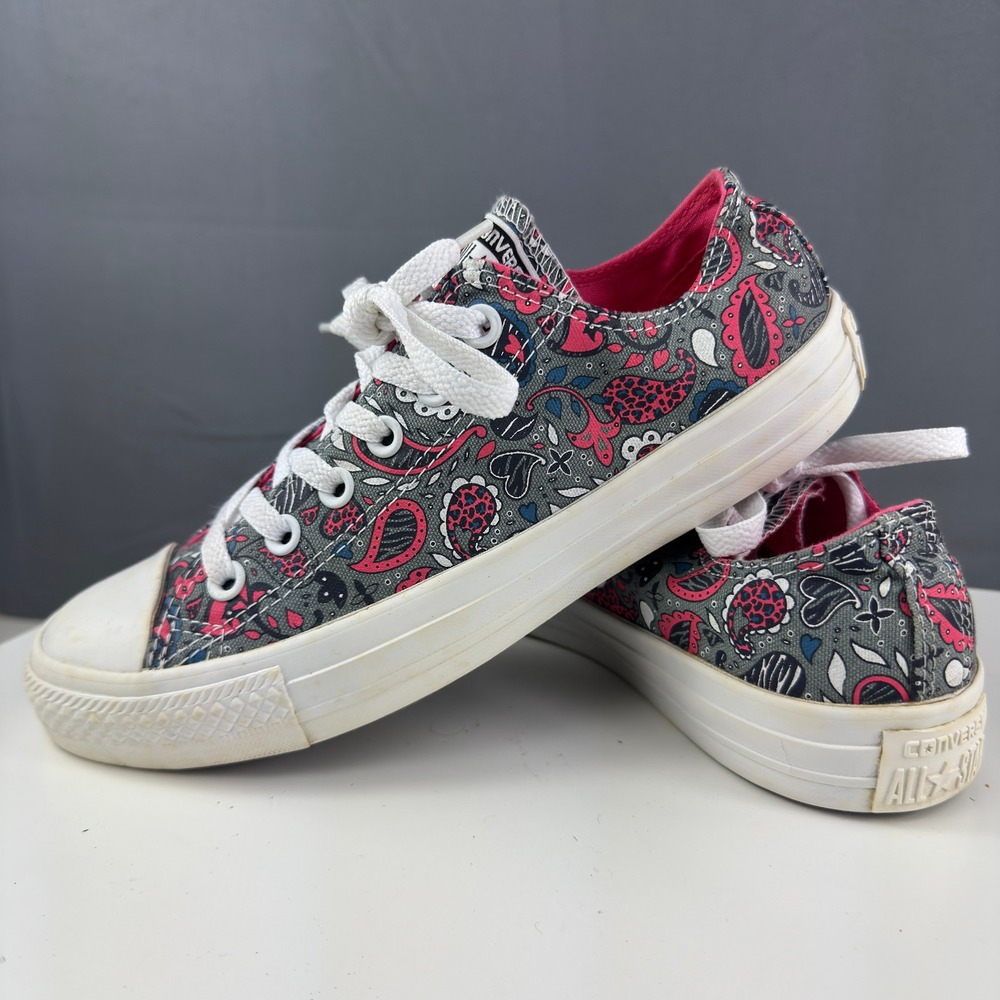 Converse Chuck Taylor All Star Womens Size 8 Paisley Pink Gray Low Top Sneaker